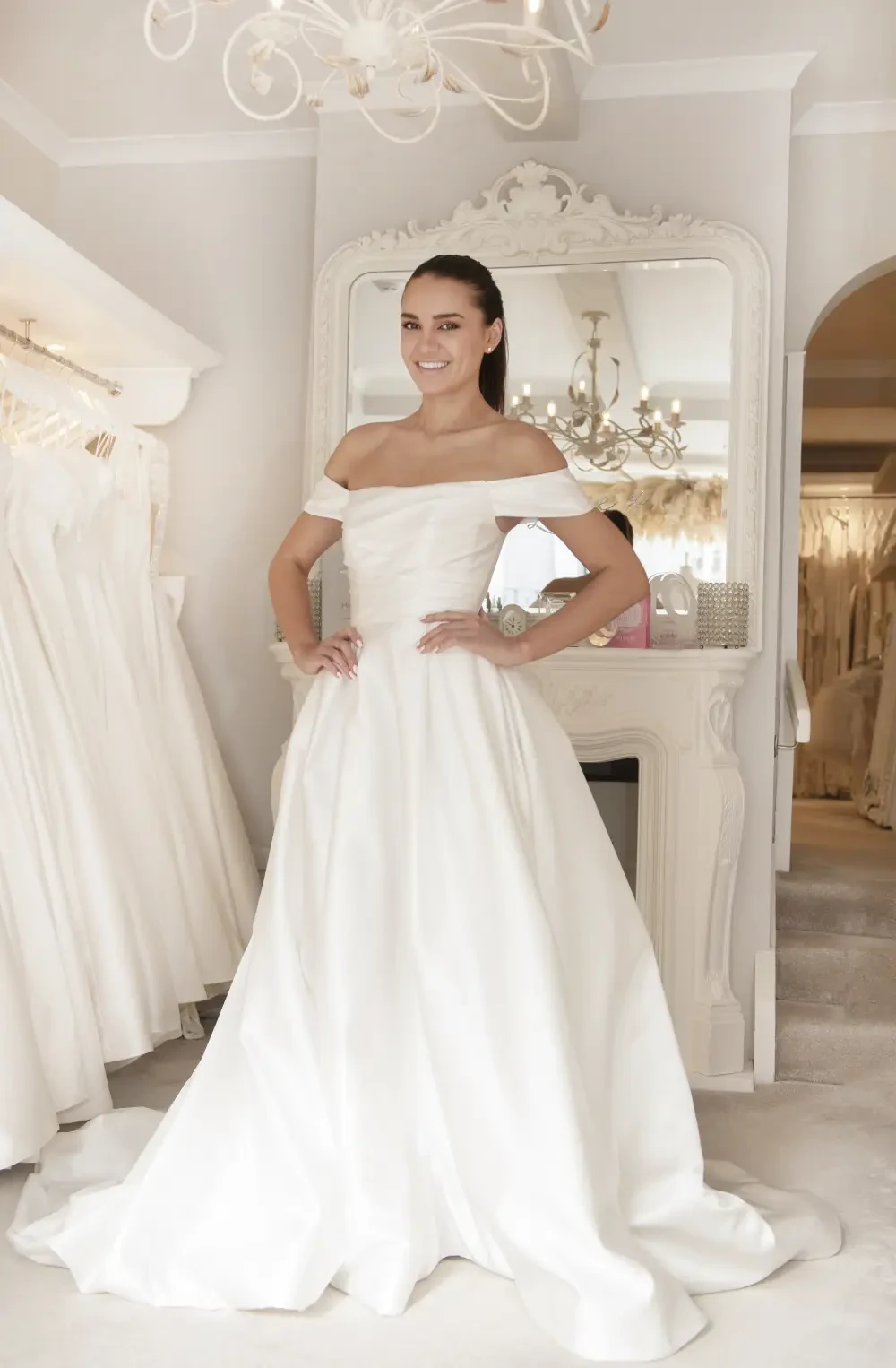 Gallery Image #slidesGrid3