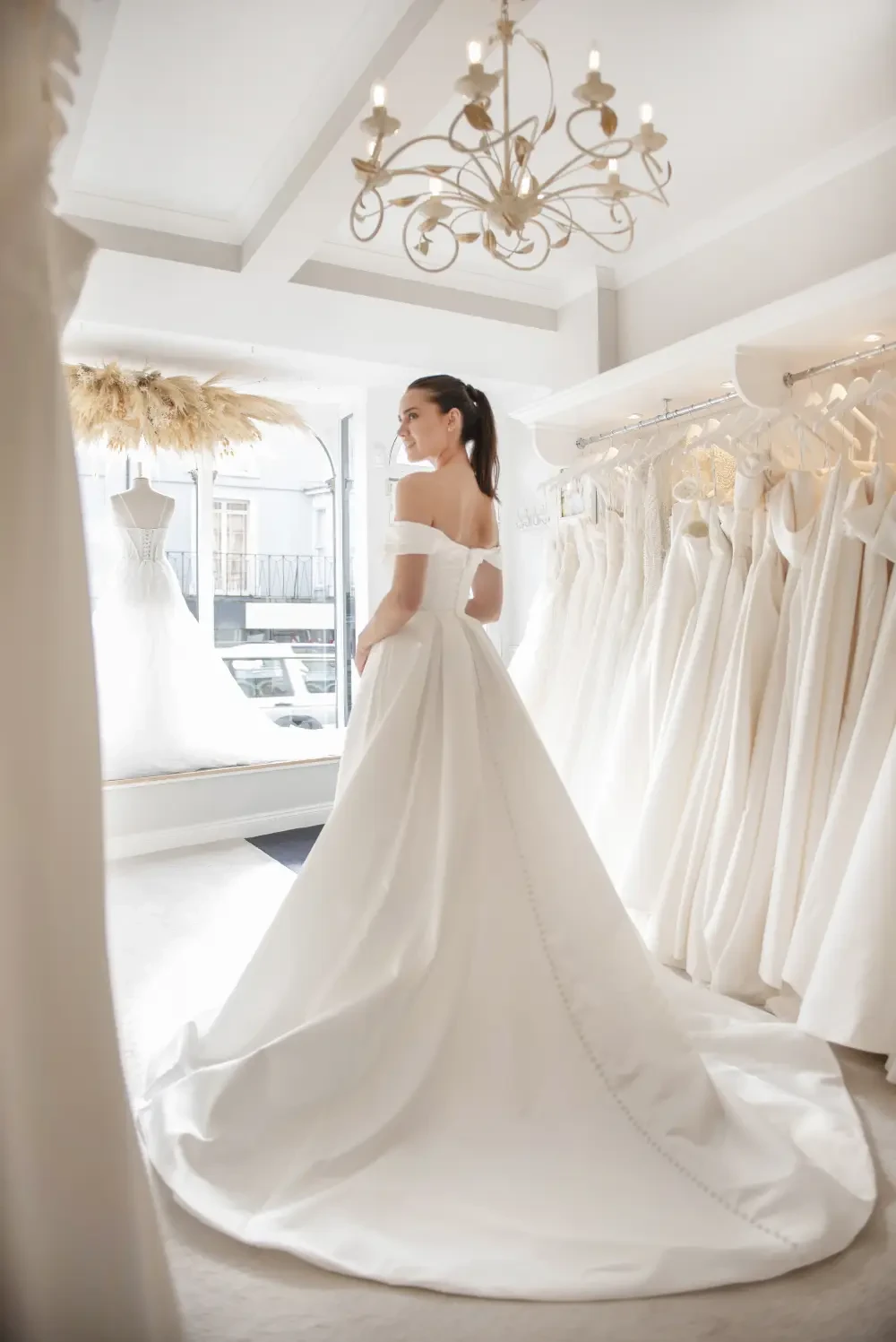 Gallery Image #slidesGrid6