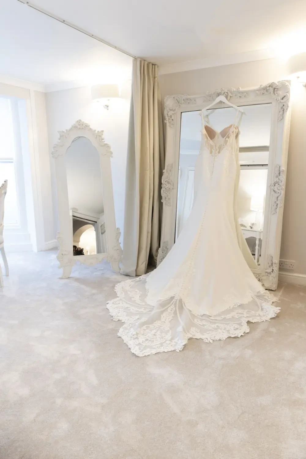 Gallery Image #slidesGrid47