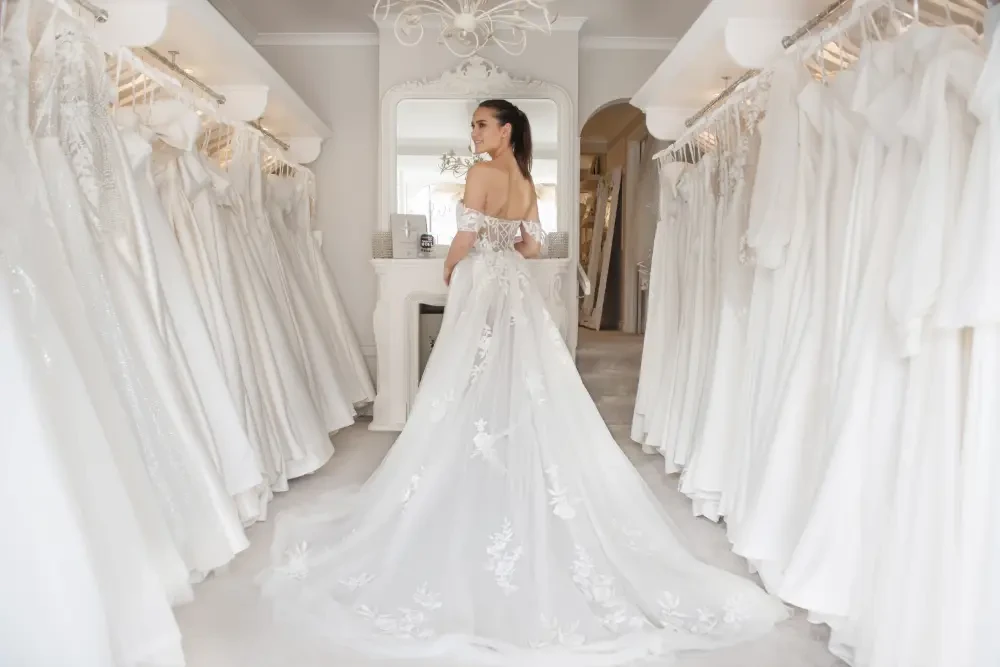 Gallery Image #slidesGrid32