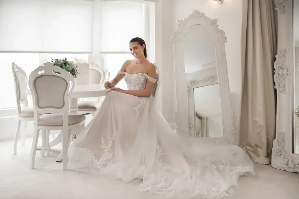 Gallery Image #slidesGrid11