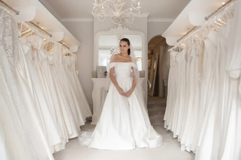 Gallery Image #slidesGrid4