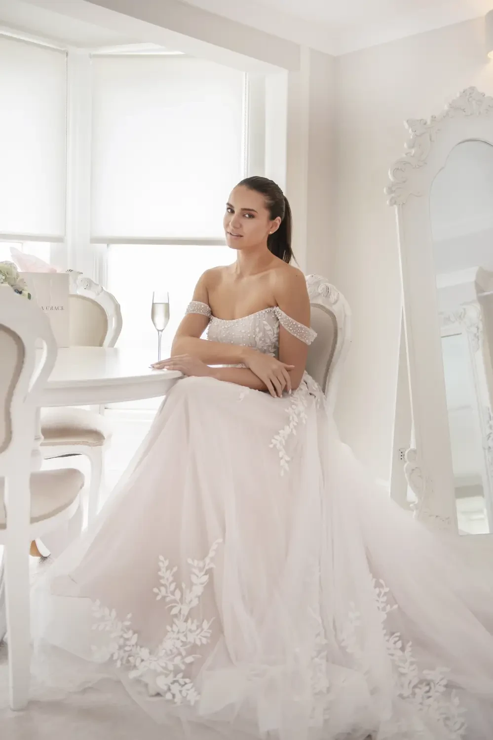 Gallery Image #slidesGrid10