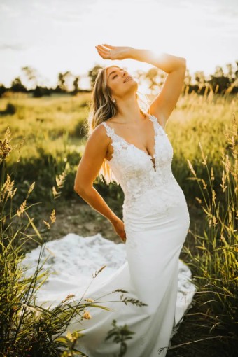 Stella York Santana 7457 #0 default (IV-PL) Ivory Gown w Porcelain Tulle Plunge thumbnail