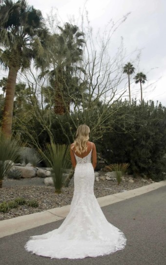 Stella York Susanna 7469IQBU #1 (IVIV-PL) Ivory Lace & Tulle ov Ivory Gown w Porcelain Tulle Plunge thumbnail