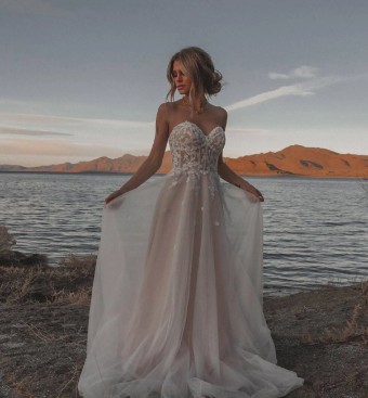 Stella York Sable 7560CR #0 default (IV-BC) Ivory Lace and Tulle over Biscotti Gown thumbnail