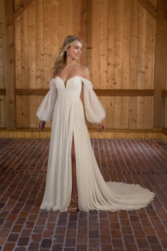 Essense Clematis D3636 #4 (IV-PL) Ivory Gown w Porcelain Tulle Plunge thumbnail