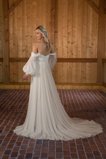 Essense Clematis D3636 #6 (IV-PL) Ivory Gown w Porcelain Tulle Plunge thumbnail