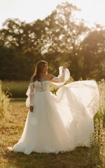 Stella York Saskia 7573 #0 default (IV-IV) Ivory Lace Tulle and Regal Organza over Ivory Gown thumbnail