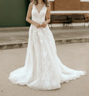 Essense Allysum D3654 #7 (IV-BC) Ivory Lace and Tulle over Biscotti Gown thumbnail