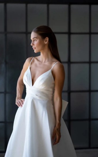 Martina Liana Austin 1560 #3 (IVR) Ivory thumbnail