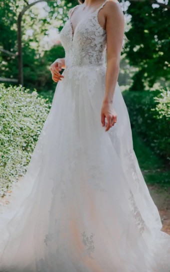 Stella York Sandford 7492 #3 (IVAL-PL) IVR Lace IVR & ALM Tulle over ALM Gown w PLN Tulle Plunge thumbnail