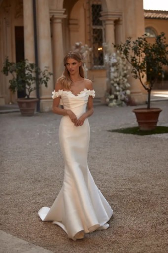 Milla Nova Luciana with Overskirt Plus Luciana with Overskirt Plus #3 Ivory thumbnail