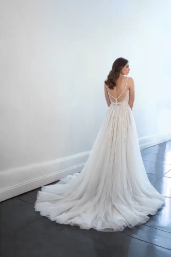 Martina Liana Palma 1490IZ #6 (IVIV-PL) Ivory Lace & Tulle over Ivory Gown w Porcelain Tulle Plunge thumbnail
