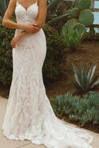 Essense Azalea D3931CR11 #2 default (IVBC-PL) IVR EMBROIDERY & TULLE OV BSC GOWN W PORCELAIN TULLE PLUNGE thumbnail