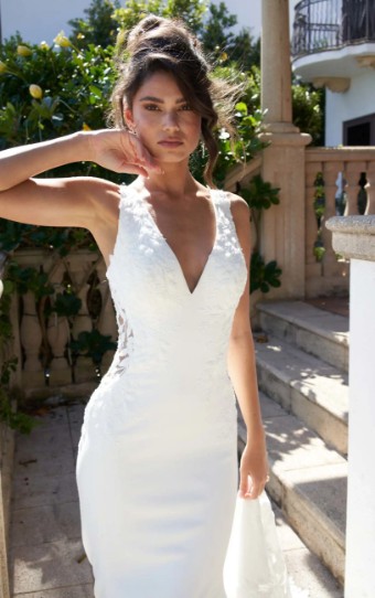 Essense Violet D3544 #0 default (IV-PL) Ivory Gown w Porcelain Tulle Illusion thumbnail
