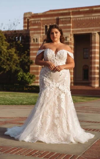 Essense Peony D3374IS #1 (IVAL-PL) Ivory Lace & Tulle over Almond Gown w Porcelain Tulle Plunge thumbnail