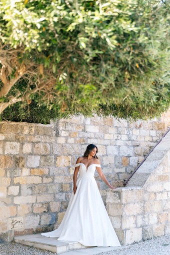 Essense Poppy D2761 #0 default Ivory Gown with Porcelain Tulle Plunge thumbnail