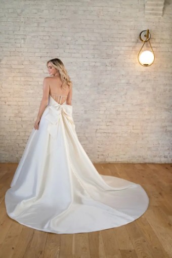 Stella York Stella 7711IV11 #4 (IV-PL) Ivory Gown w Porcelain Tulle Illusion thumbnail