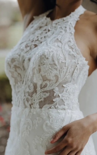 Essense Cornflower D4120IV11 #3 (IV-IV) Ivory Lace and Tulle over Ivory Gown thumbnail