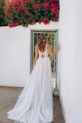 Stella York Sariya 8036 #3 (IVBC-PL) IVR LACE & TULLE OV BISCOTTI GOWN W PORCELAIN TULLE SIDE PLNG thumbnail