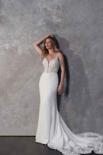 Essense Alstromeria D4181IV #7 default (IVIV-PL) IVORY GOWN W PORCELAIN TULLE PLUNGE thumbnail