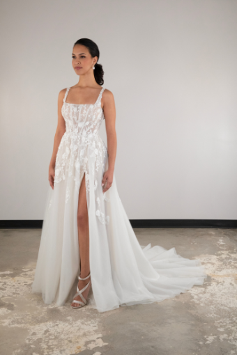 Essense Orchid D4030IV11 #7 (IV-RUM) IVORY LACE TULLE AND ROYAL ORGANZA OVER RUM GOWN thumbnail