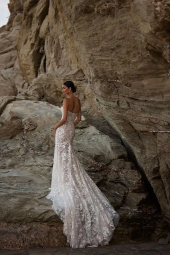 Milla Nova Claire *ONLY IN STORE FOR TRUNK SHOW 1st -5th AUG 2025* Claire *ONLY IN STORE FOR TRUNK SHOW 1st -5th AUG 2025* #1 default Ivory/Nude thumbnail
