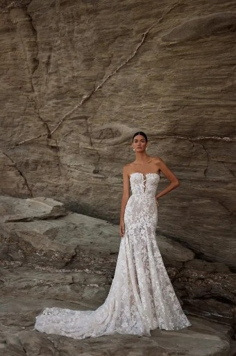 Milla Nova Claire *ONLY IN STORE FOR TRUNK SHOW 1st -5th AUG 2025* Claire *ONLY IN STORE FOR TRUNK SHOW 1st -5th AUG 2025* #0 default Ivory/Nude thumbnail