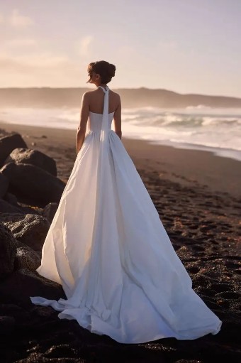 Milla Nova Fleur *ONLY IN STORE FOR TRUNK SHOW 1st -5th AUG 2025* Fleur *ONLY IN STORE FOR TRUNK SHOW 1st -5th AUG 2025* #1 default Ivory thumbnail