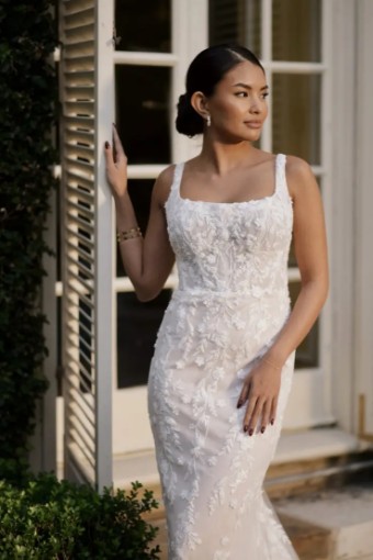 Martina Liana Vancouver 1821 #2 (IV-RUM) Ivory Lace and Tulle over Rum Gown thumbnail