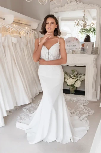 Isabella Grace Elizabeth #9 Ivory thumbnail