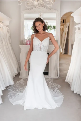 Isabella Grace Elizabeth #17 Ivory thumbnail