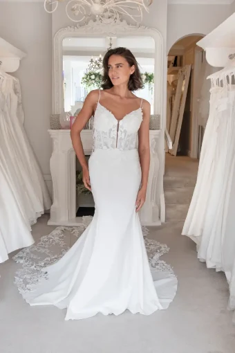 Isabella Grace Elizabeth #18 Ivory thumbnail