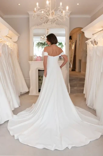 Isabella Grace Vivien #11 Ivory thumbnail