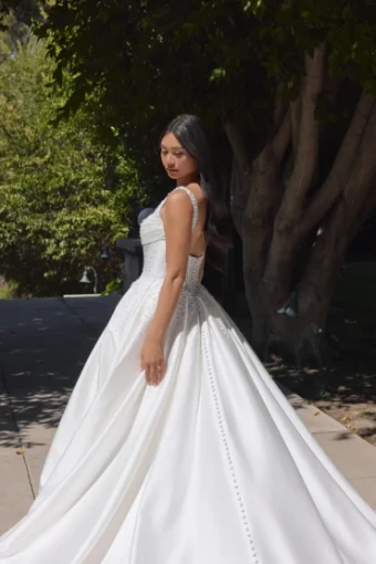 Essense Azalea D4418 #4 (IVR) Ivory thumbnail