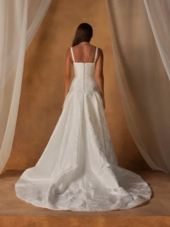 Madi Lane Normandy Normandy ML26480 #1 Ivory thumbnail