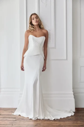 Suzanne Neville Diamond #0 default Ivory thumbnail