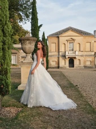 Suzanne Neville Celeste #2 default Ivory thumbnail