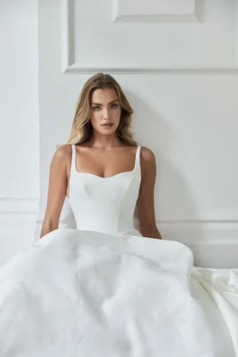 Suzanne Neville Panache #3 Ivory thumbnail