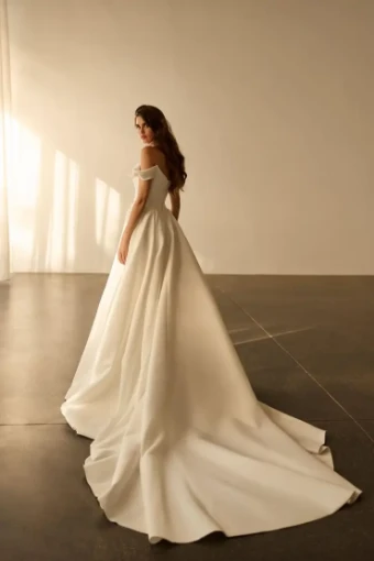 Milla Nova Grace Atelier #1 default Ivory thumbnail