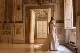 Milla Nova Elanith Dress & Train #1 Ivory thumbnail