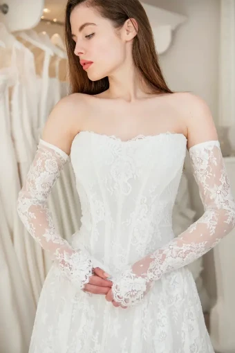 Isabella Grace Lilian #11 Ivory thumbnail