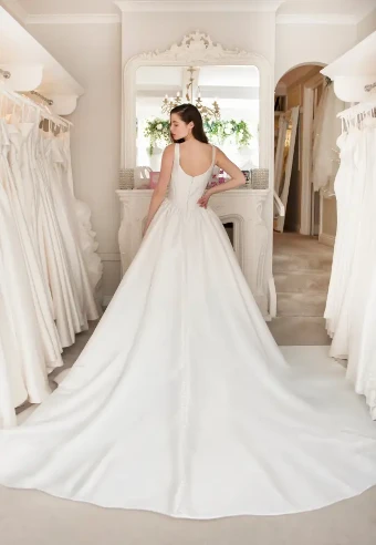 Isabella Grace Rita #10 Ivory thumbnail