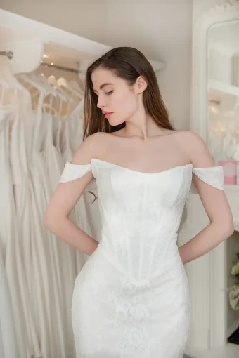 Isabella Grace Ava #1 Ivory thumbnail