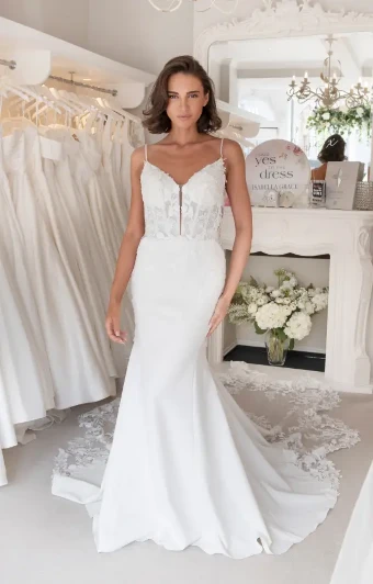 Isabella Grace Elizabeth Plus #1 Ivory thumbnail
