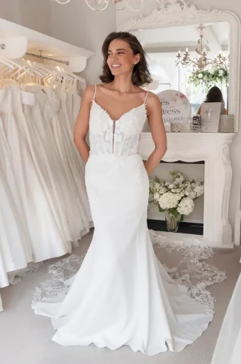 Isabella Grace Elizabeth Plus #15 Ivory thumbnail
