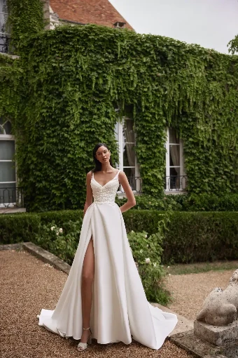 Yedyna Elyra #1 Ivory thumbnail