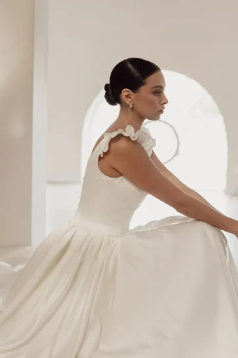 Trish Peng Grace Grace #6 Off White thumbnail